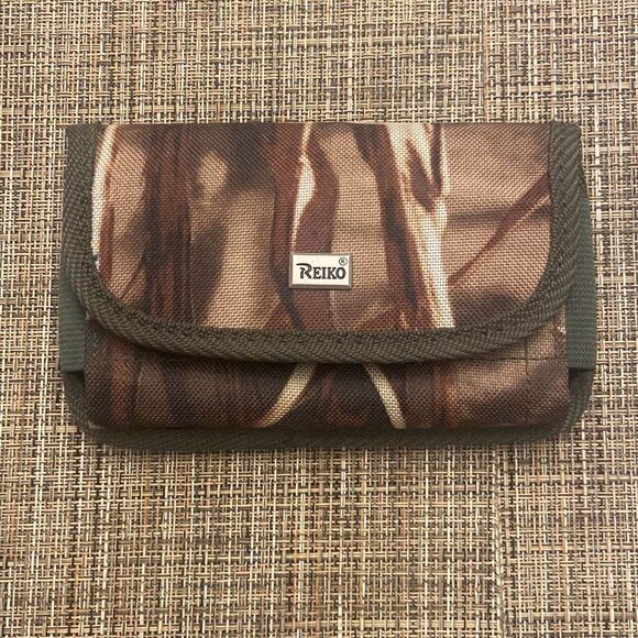 Reiko Camouflage Camo Horizontal Rugged Belt Pouch with Metal Belt Clip - Picture 1 of 10